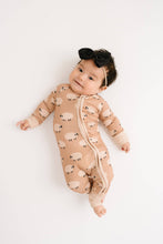 Load image into Gallery viewer, Little Lamb Bamboo Sleeper: 3T
