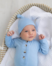 Load image into Gallery viewer, Knotted Baby Gown and Hat Set (Newborn - 3 mo.) - Baby Blue
