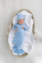 Load image into Gallery viewer, Knotted Baby Gown and Hat Set (Newborn - 3 mo.) - Baby Blue
